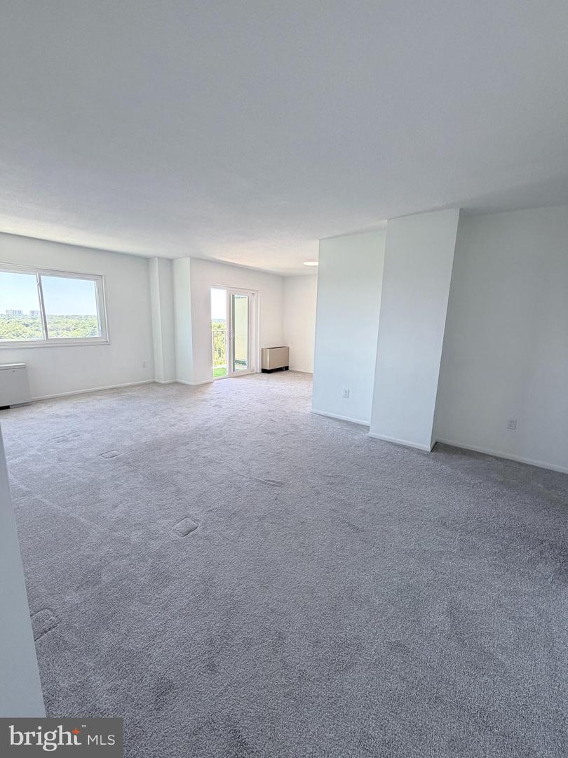 1121 University Blvd W #1402-b Property Photo 24