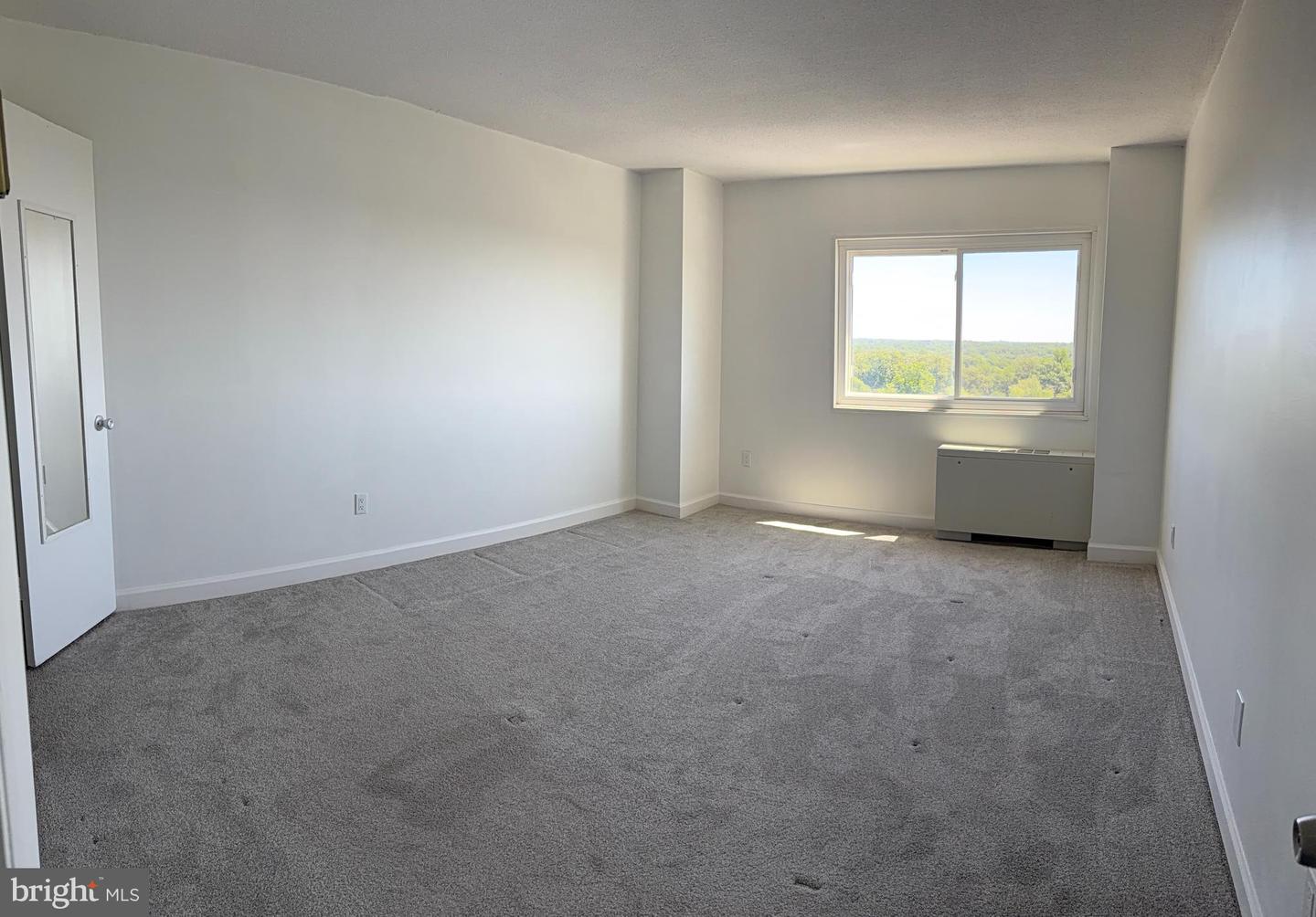 1121 University Blvd W #1402-b Property Photo 25