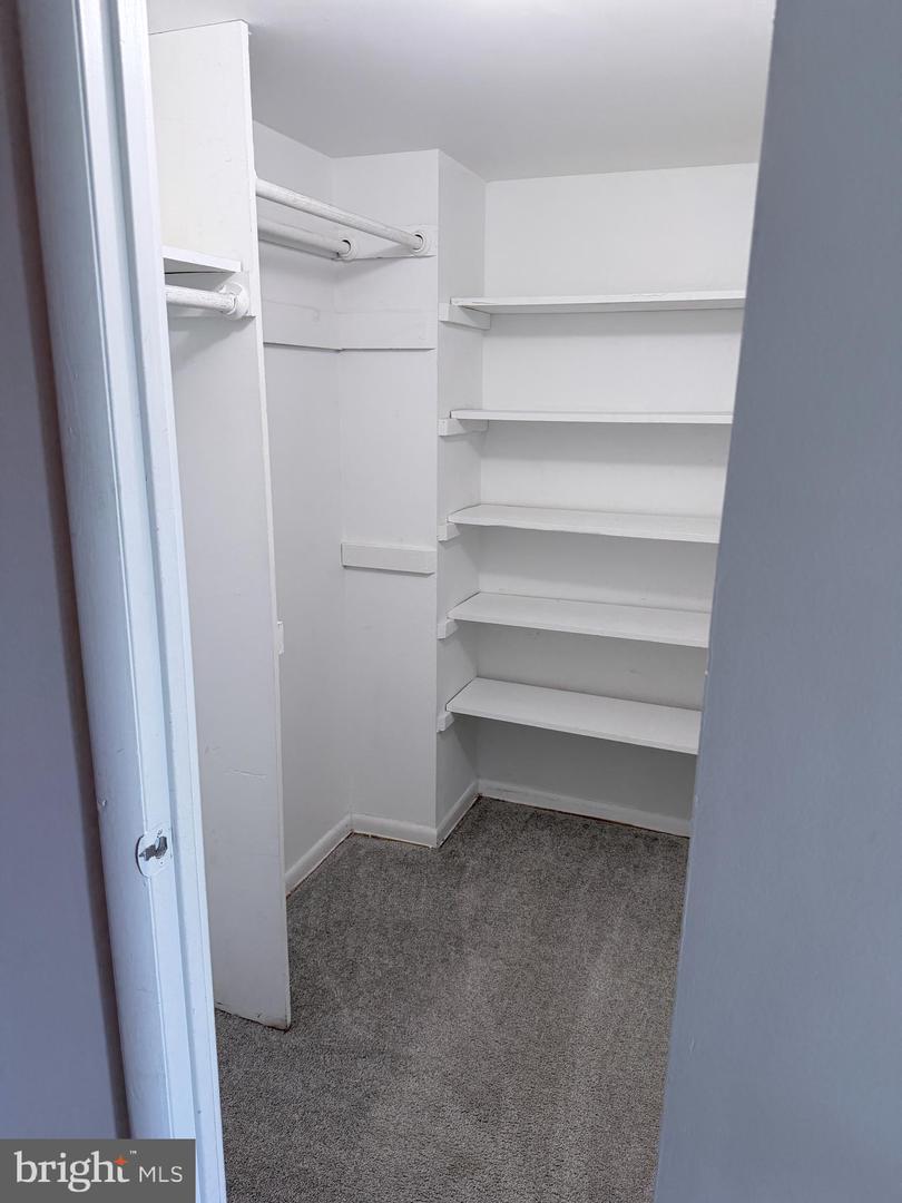 1121 University Blvd W #1402-b Property Photo 27