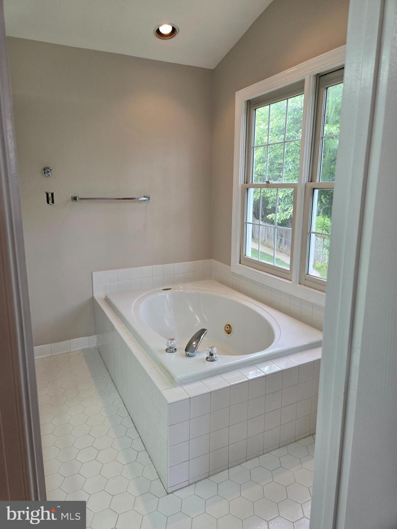 3711 Berleigh Hill Ct Property Photo 18