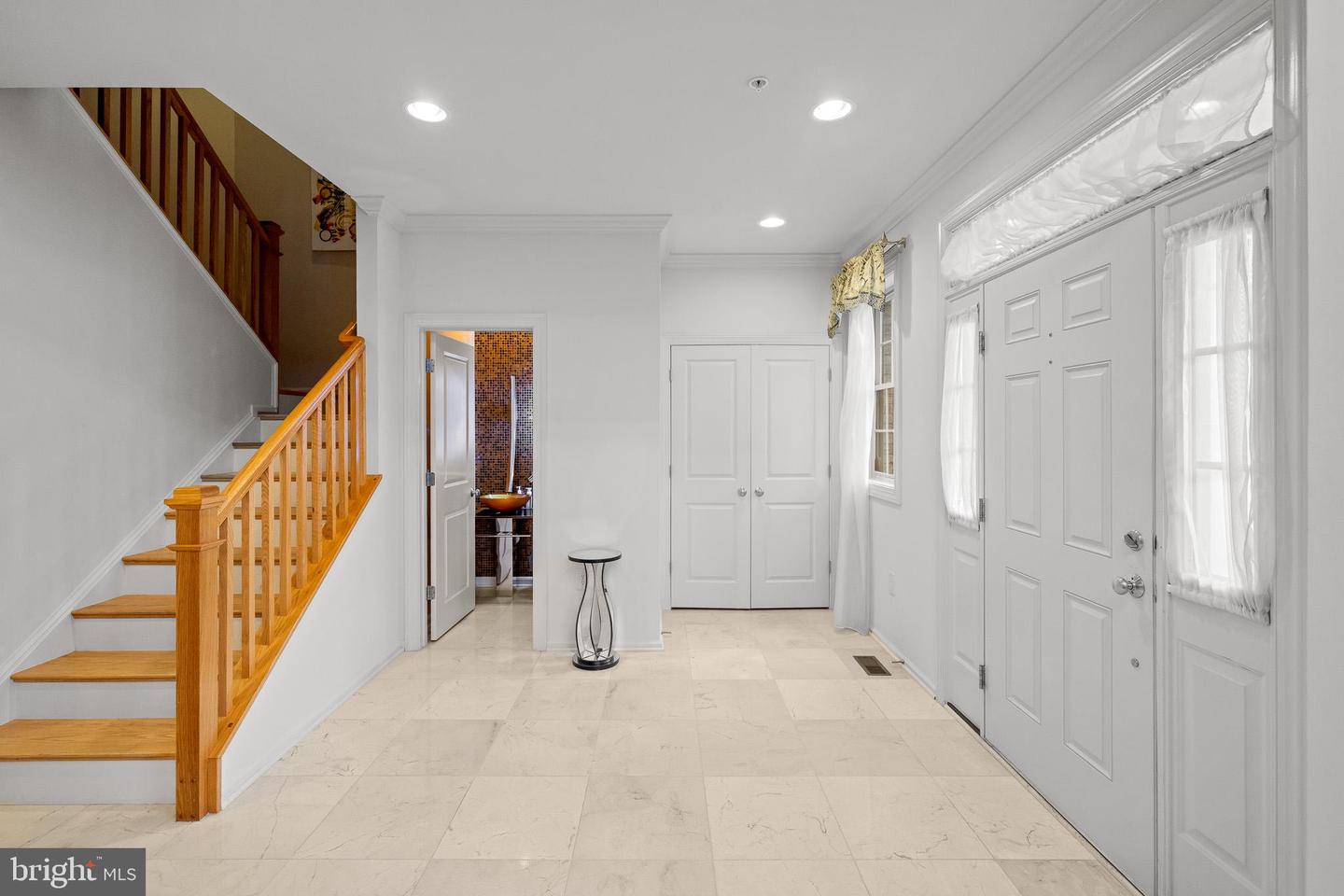 1116 Autumn Brook Ave Property Photo 9