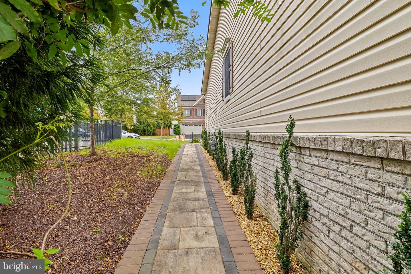 1116 Autumn Brook Ave Property Photo 66