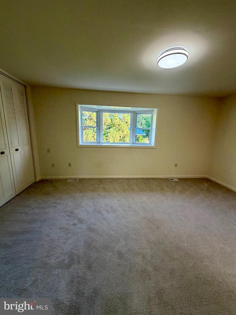 3671 S Leisure World Blvd #15-e Property Photo 14