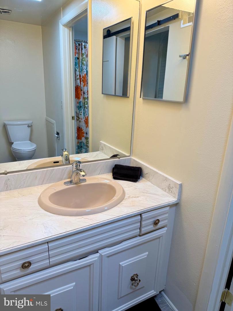 3671 S Leisure World Blvd #15-e Property Photo 20