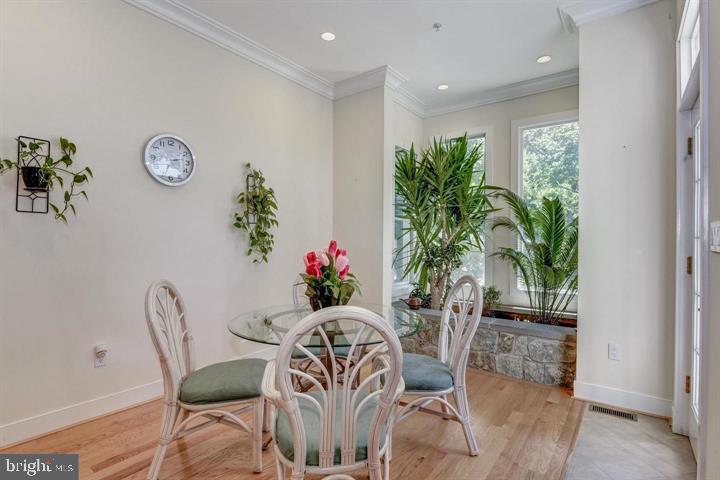 9830 River Rd. Property Photo 12