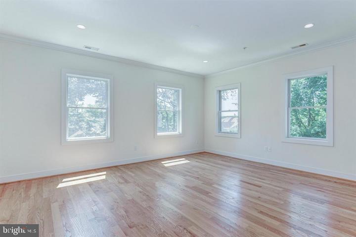 9830 River Rd. Property Photo 30