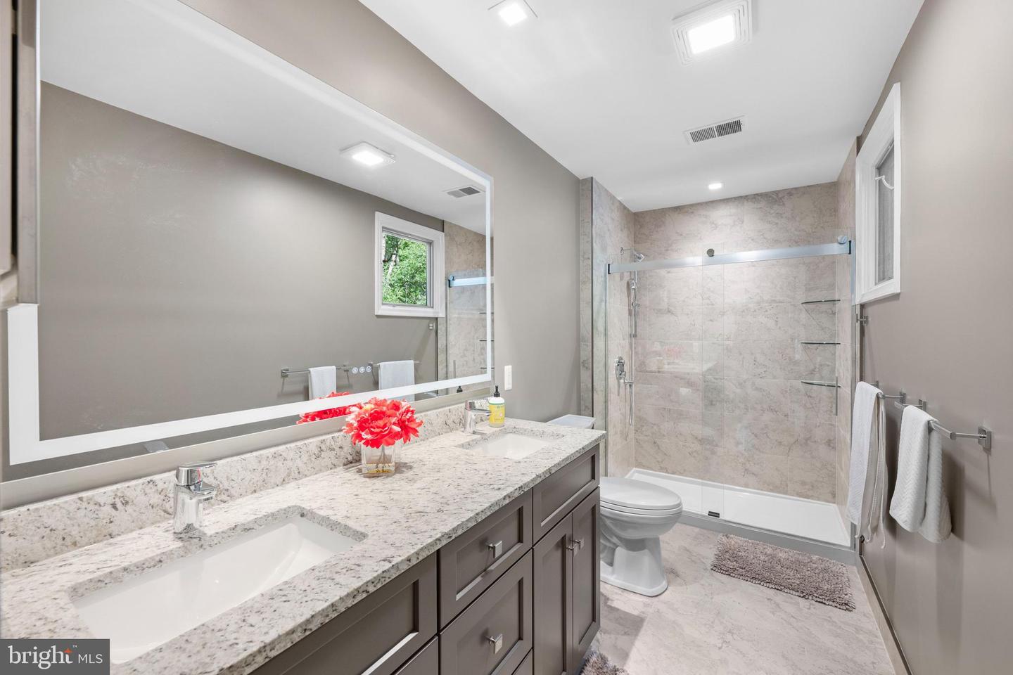 7921 Goodhurst Dr Property Photo 43