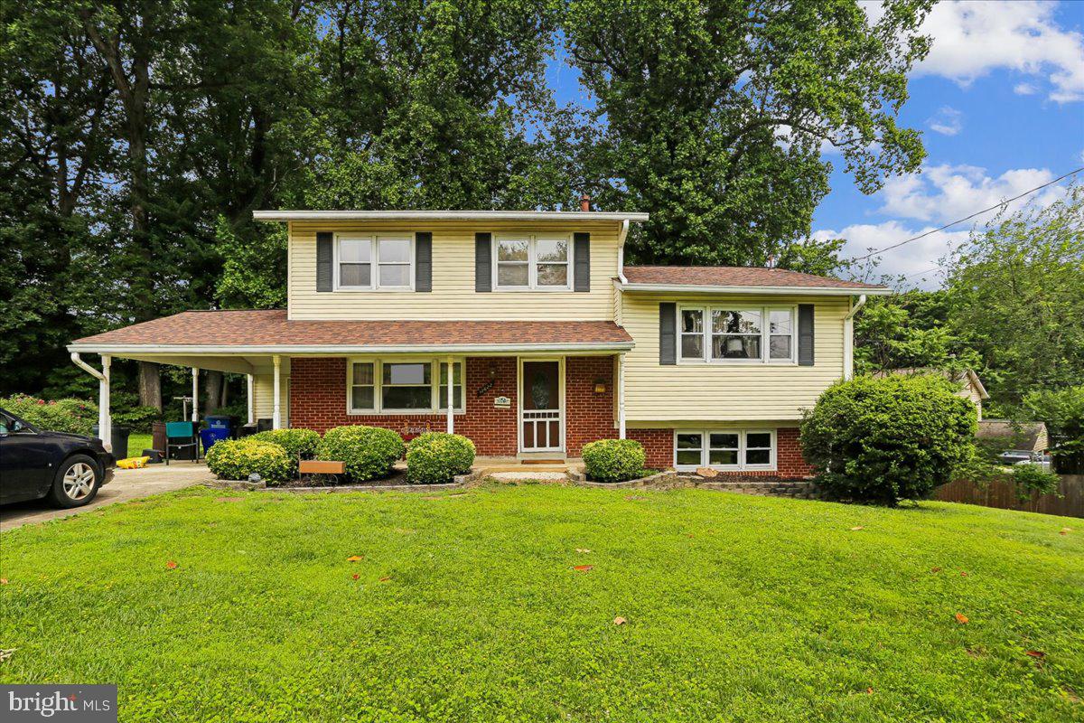 12622 Eastbourne Dr Property Photo 1