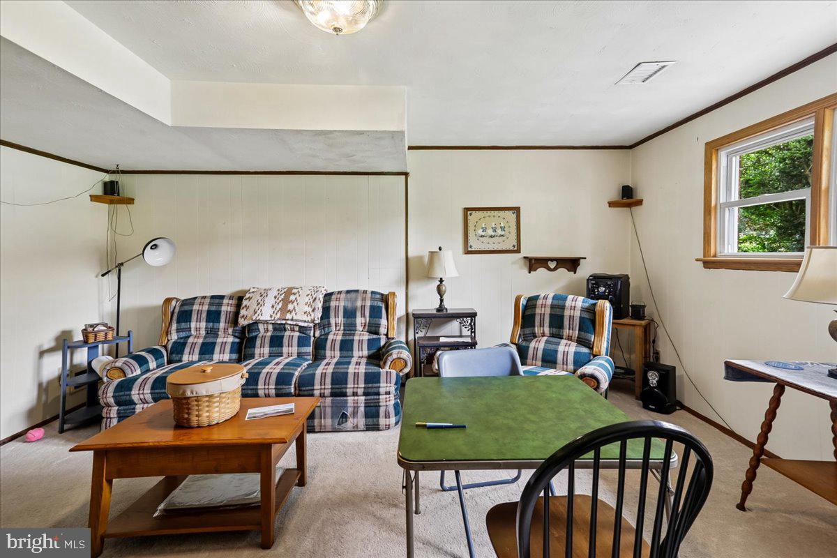 12622 Eastbourne Dr Property Photo 29