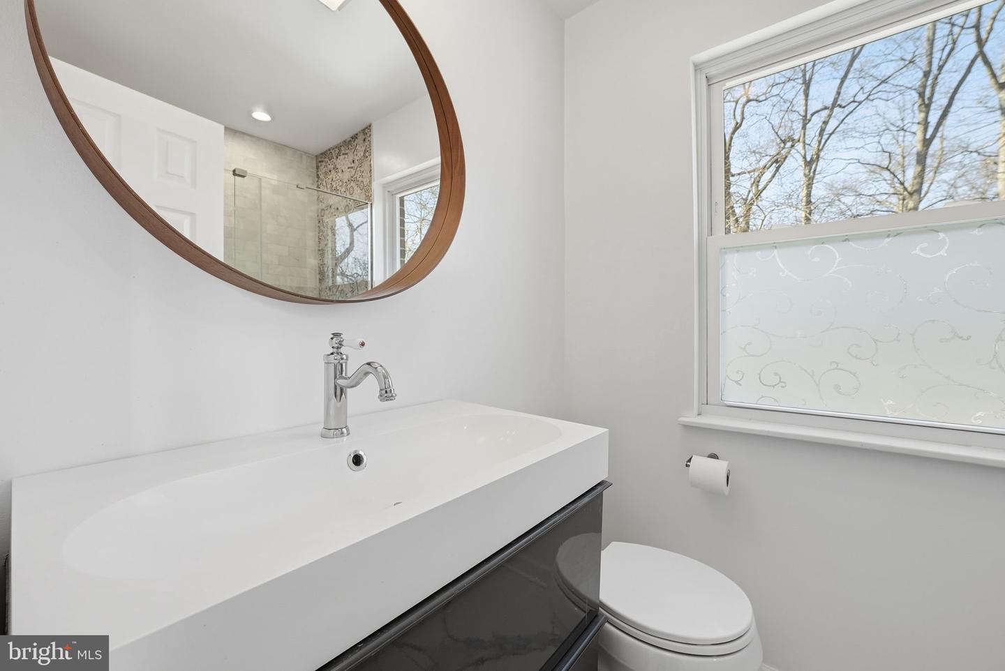 8712 Geren Rd Property Photo 4