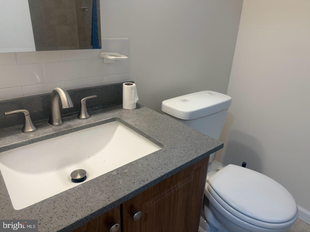10903 Stillwater Ave Property Photo 11