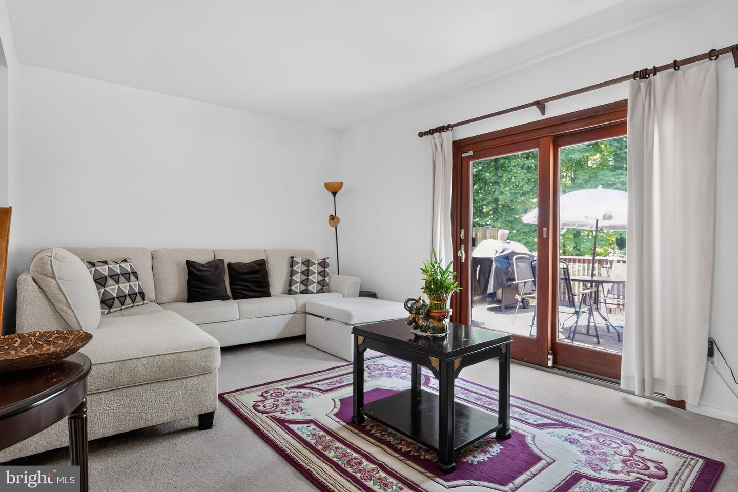 7871 Briardale Ter Property Photo 10