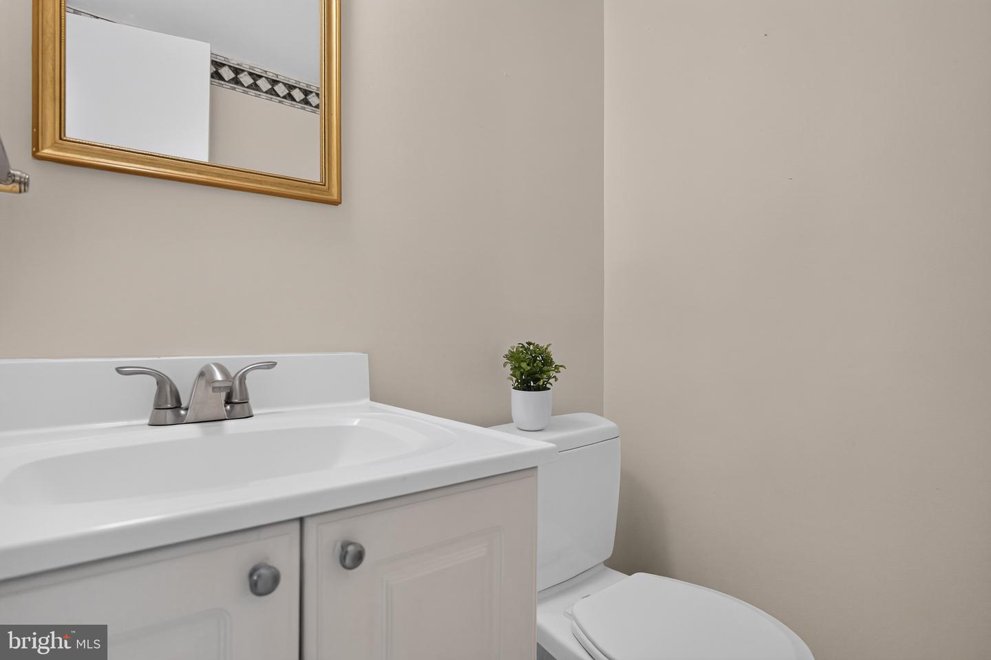 7871 Briardale Ter Property Photo 11