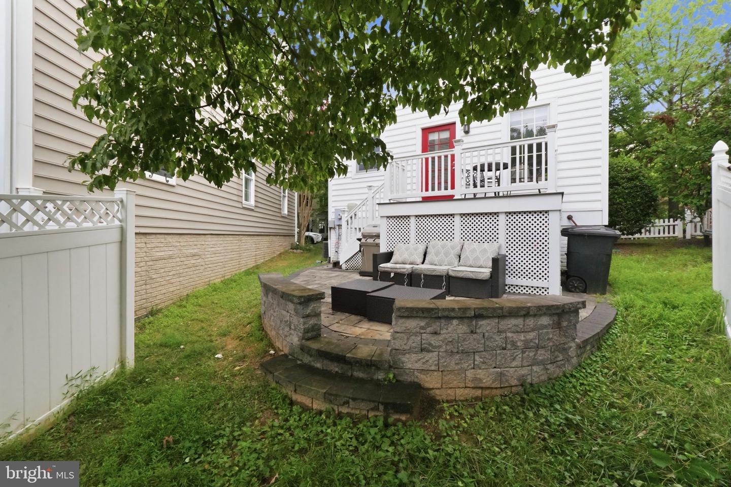 1002 Main St Property Photo 29