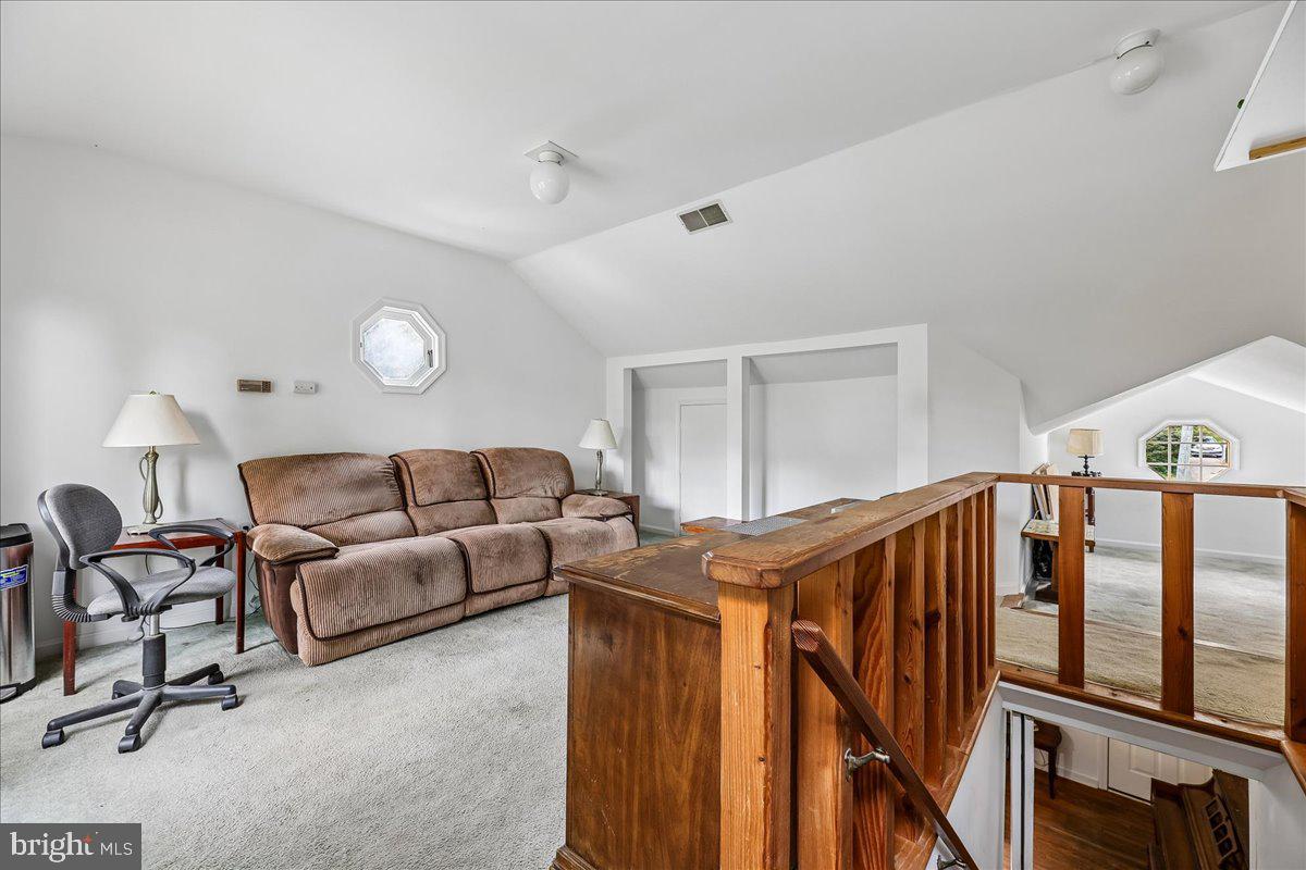 2709 Fenimore Rd Property Photo 23