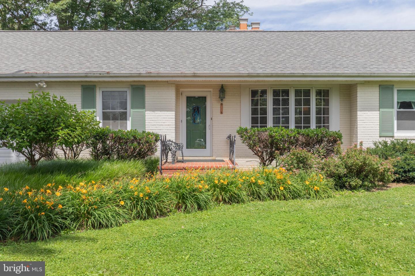 22520 Peach Tree Rd Property Photo 2