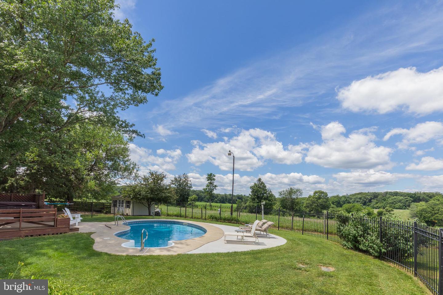22520 Peach Tree Rd Property Photo 46