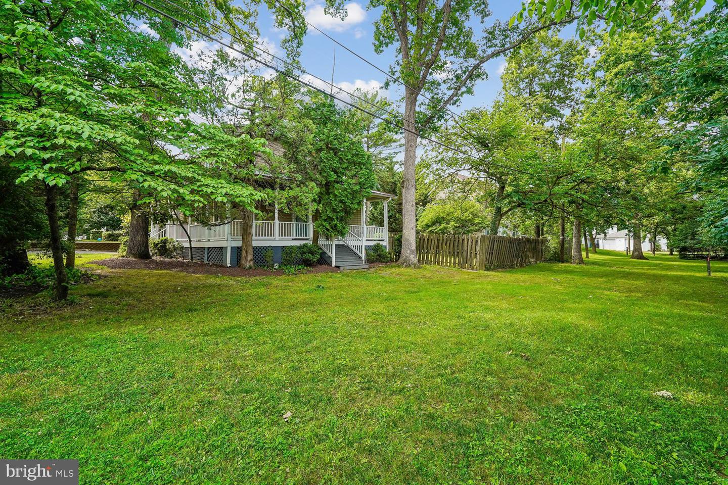 16 Maple Ave Property Photo 56