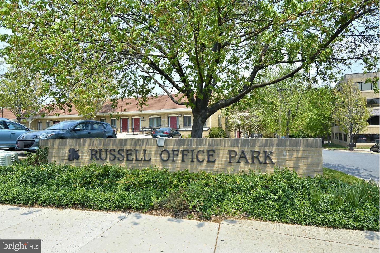 965 Russell Ave #3301 Property Photo 1