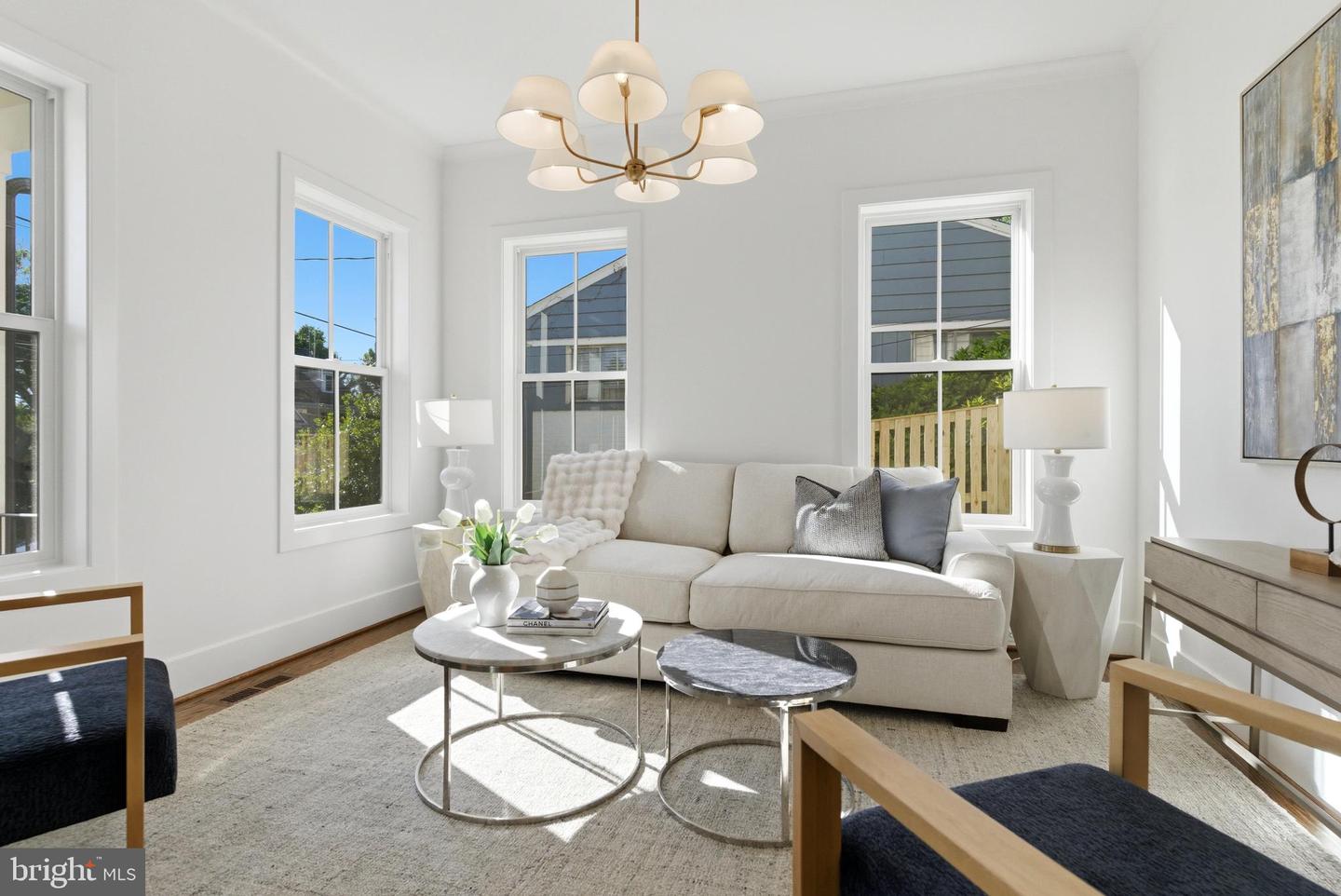 7705 Holiday Ter Property Photo 15