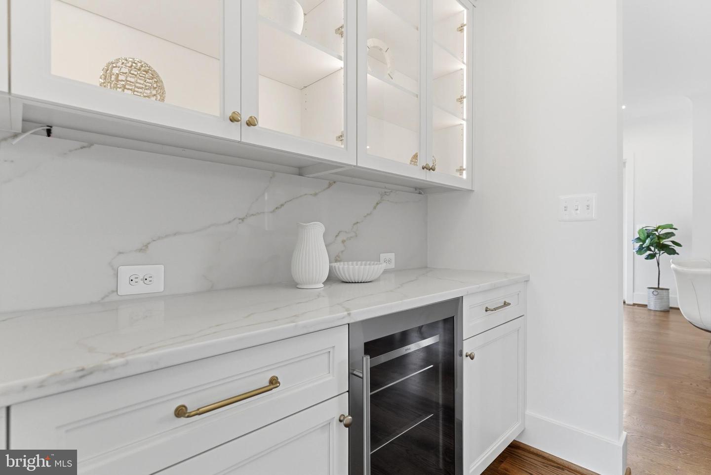 7705 Holiday Ter Property Photo 38