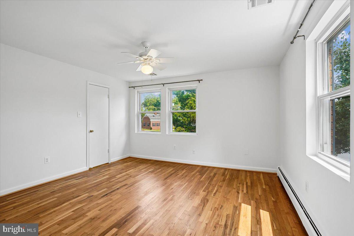 12801 Epping Ter Property Photo 12
