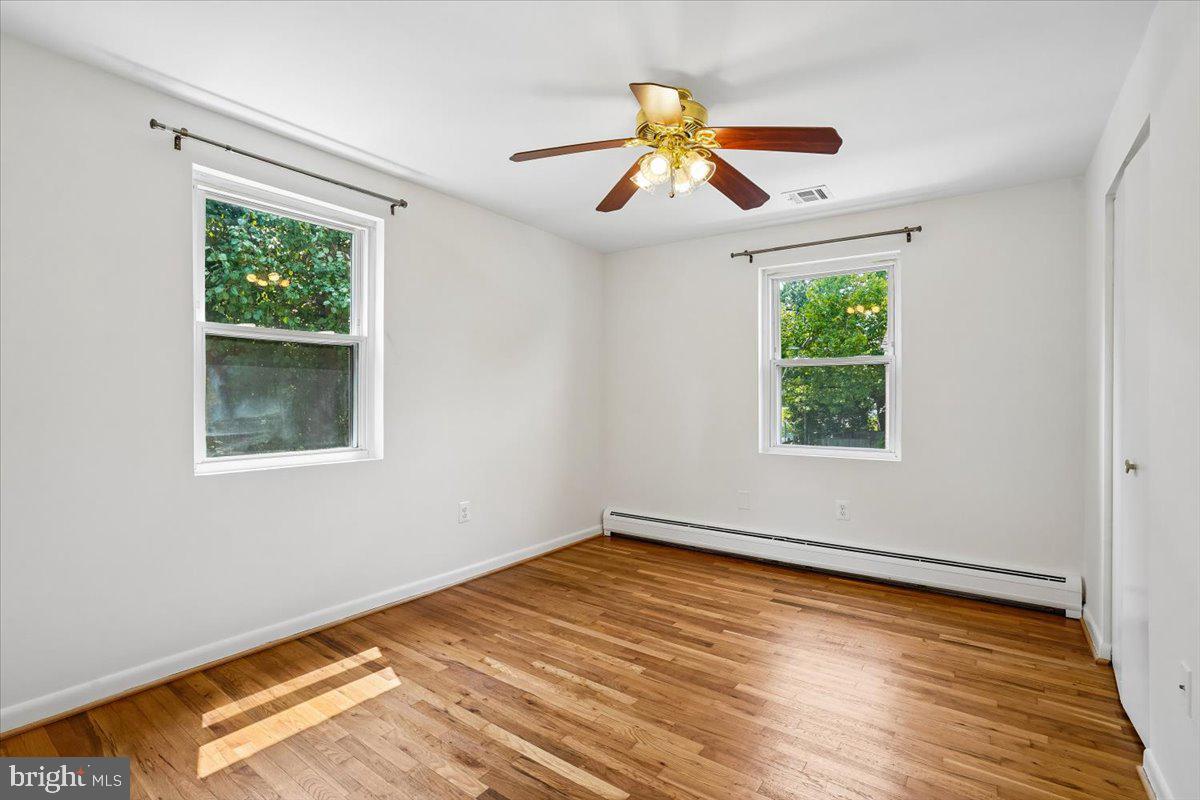 12801 Epping Ter Property Photo 14