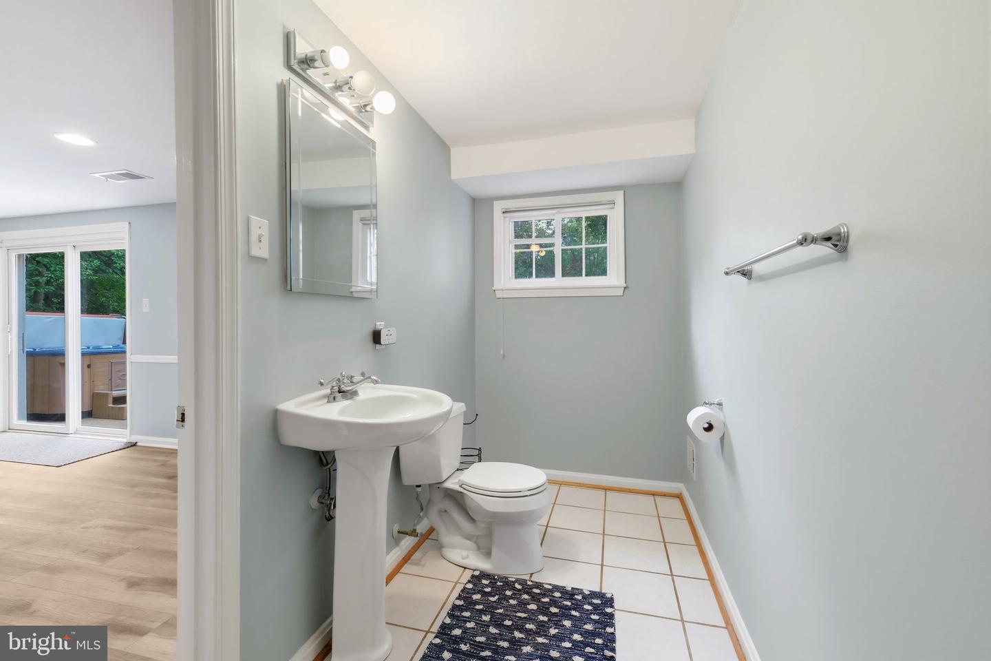 7531 Cayuga Ave Property Photo 28
