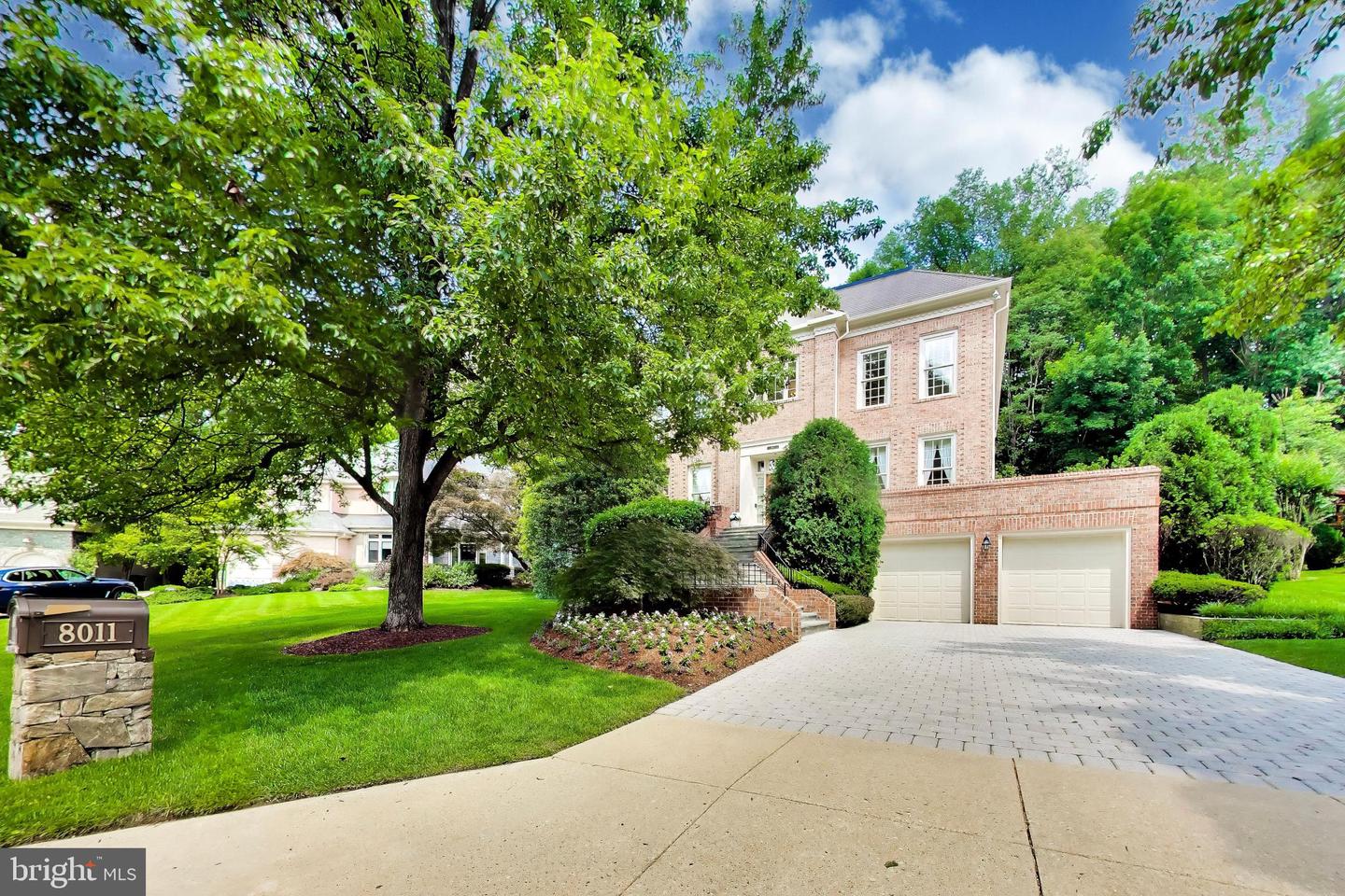 8011 SUMMER MILL CT Property Photo 1