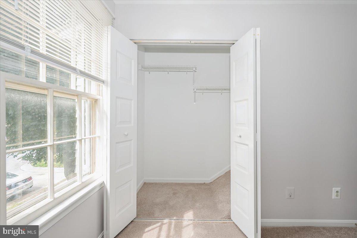 10113 Maple Leaf Dr Property Photo 26