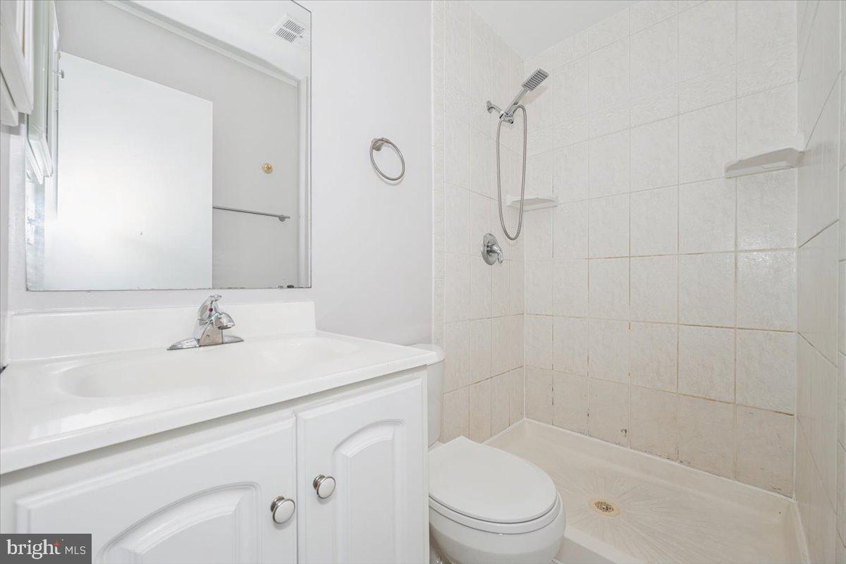 10113 Maple Leaf Dr Property Photo 27