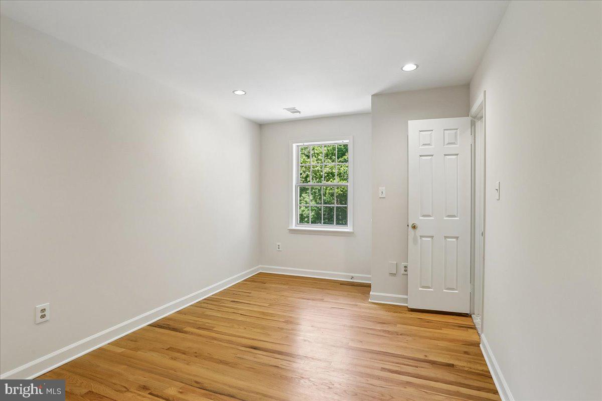 11720 Glen Ct Property Photo 77