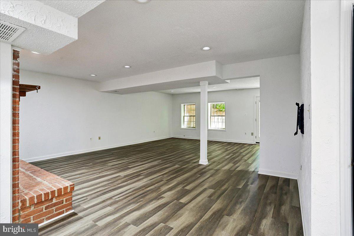11720 Glen Ct Property Photo 87