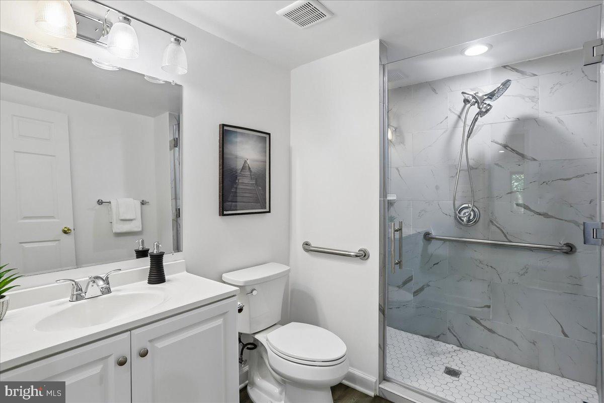 11720 Glen Ct Property Photo 92