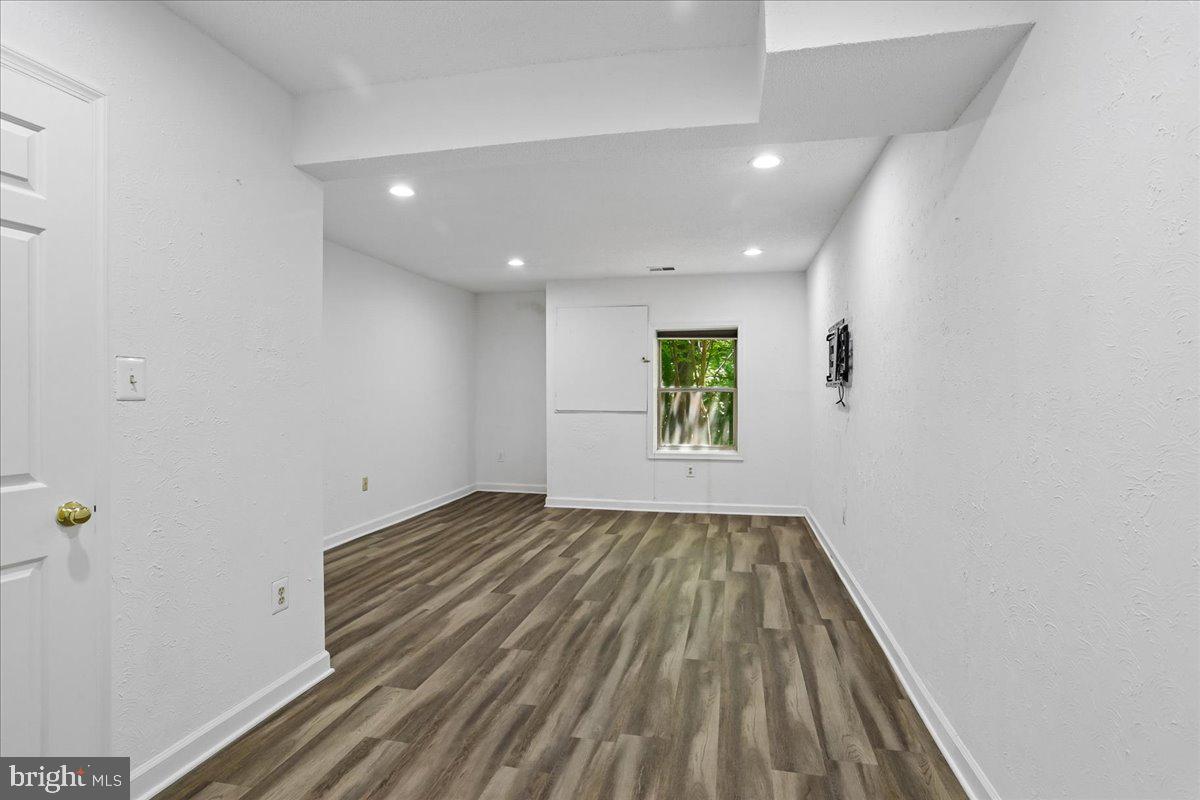 11720 Glen Ct Property Photo 94