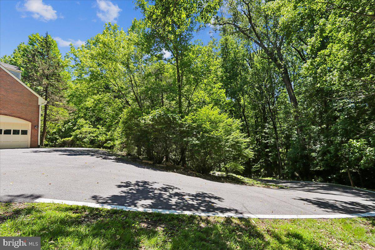 11720 Glen Ct Property Photo 102