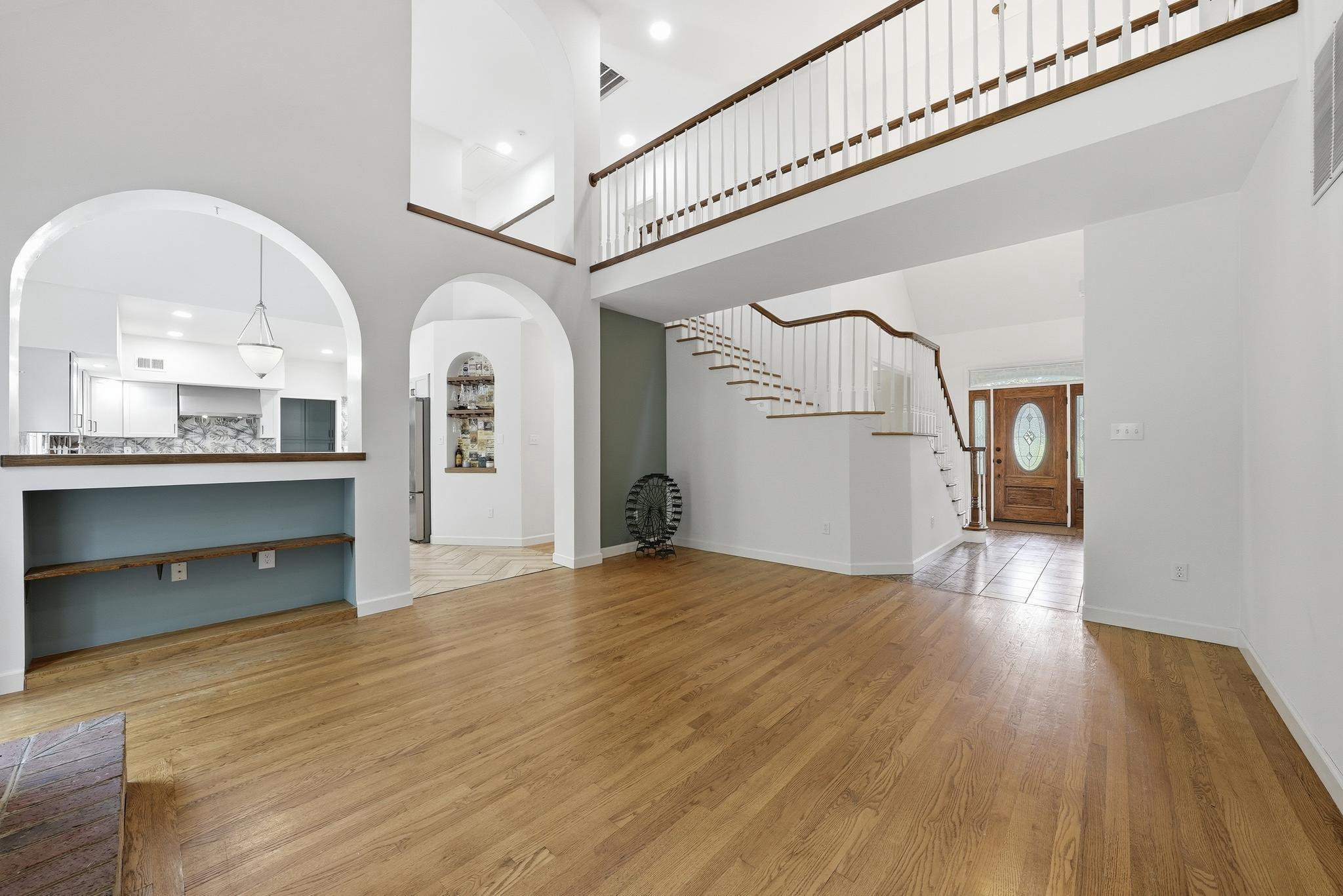15802 Radwick Ln Property Photo 12