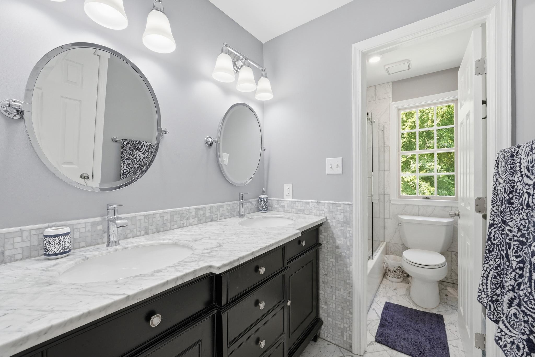15802 Radwick Ln Property Photo 27
