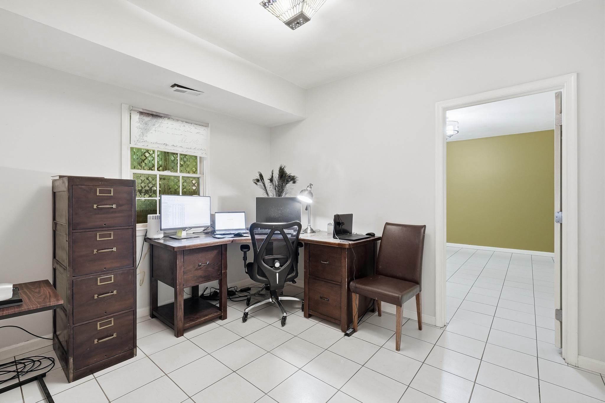 15802 Radwick Ln Property Photo 30