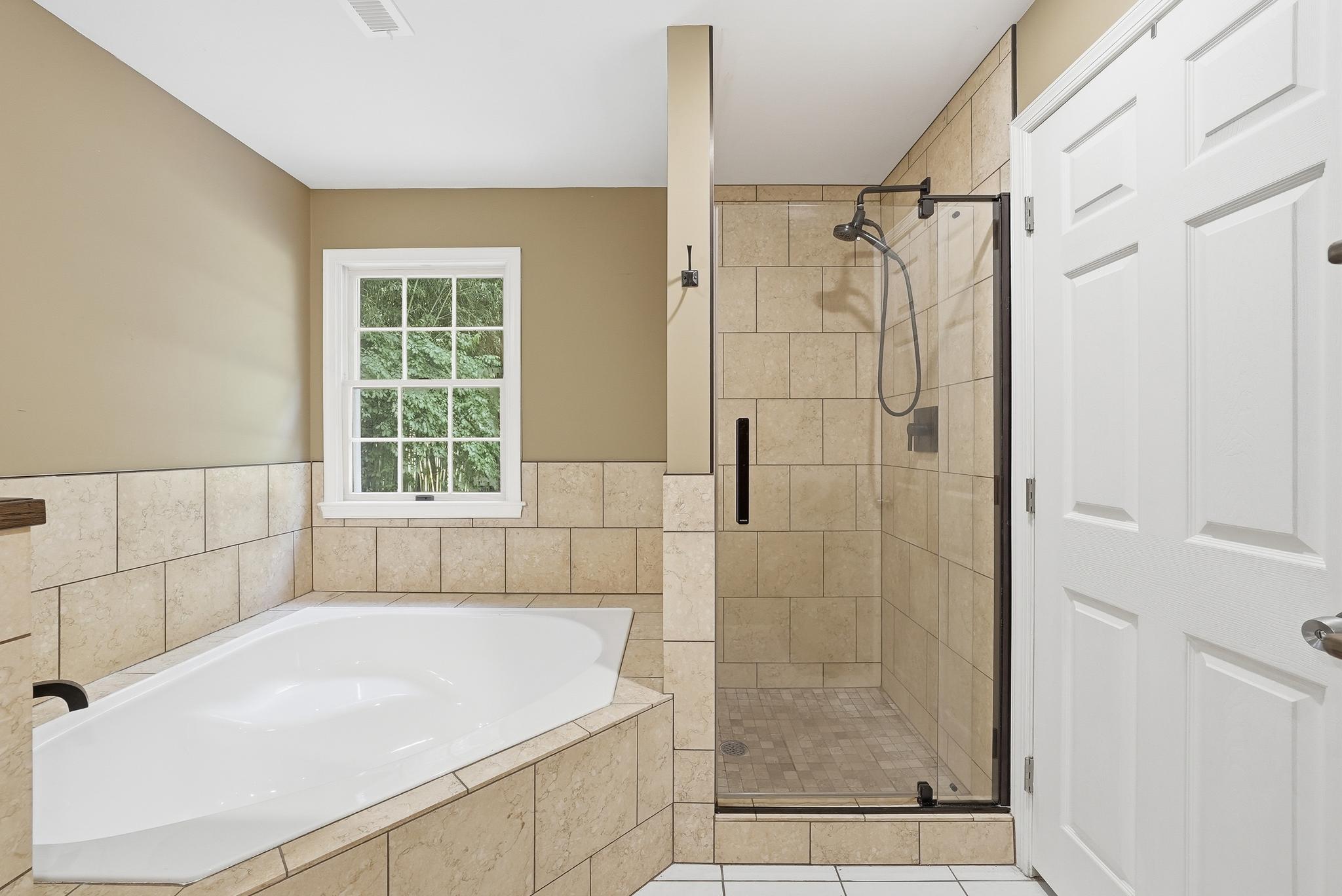15802 Radwick Ln Property Photo 33