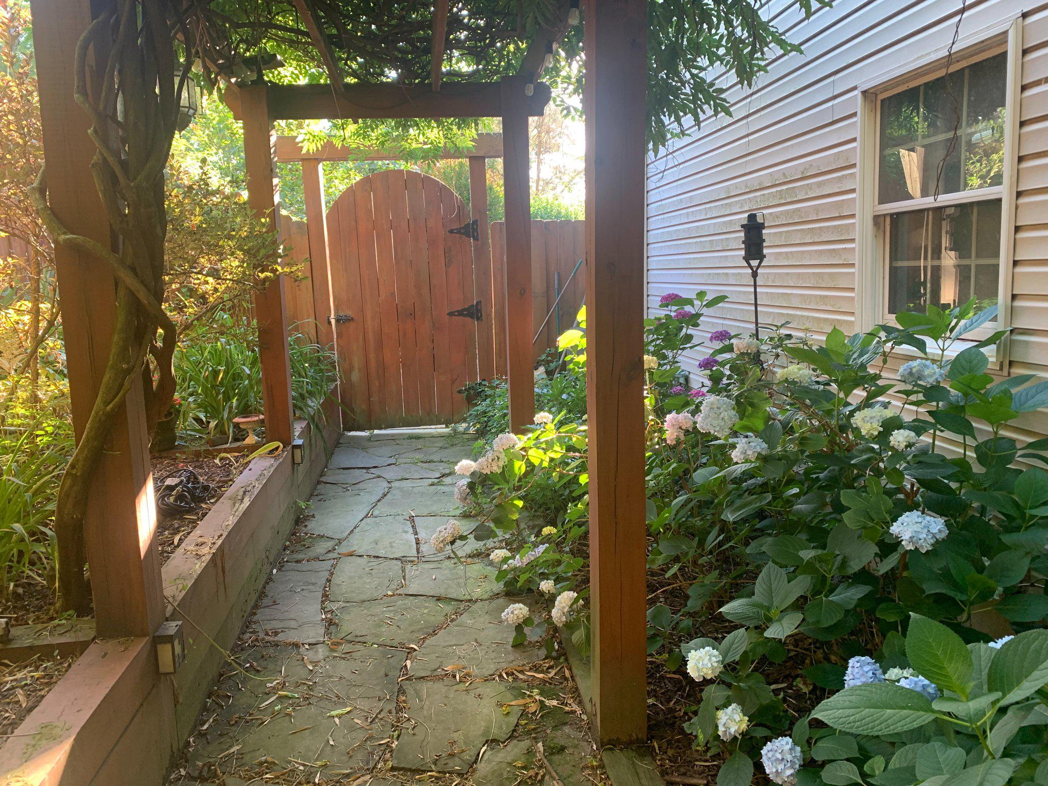 15802 Radwick Ln Property Photo 40