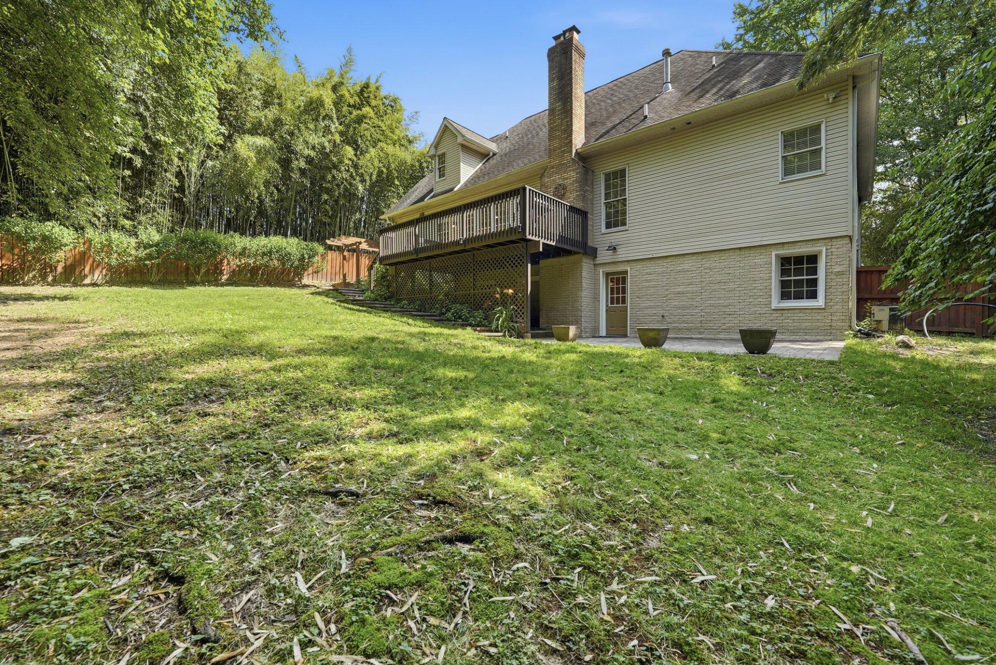 15802 Radwick Ln Property Photo 47