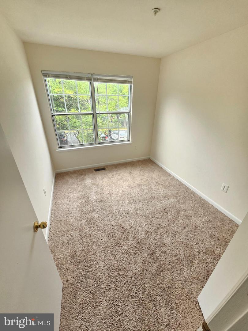 13906 Highstream Pl Property Photo 4