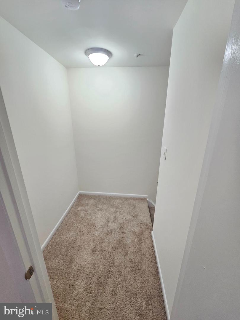 13906 Highstream Pl Property Photo 9
