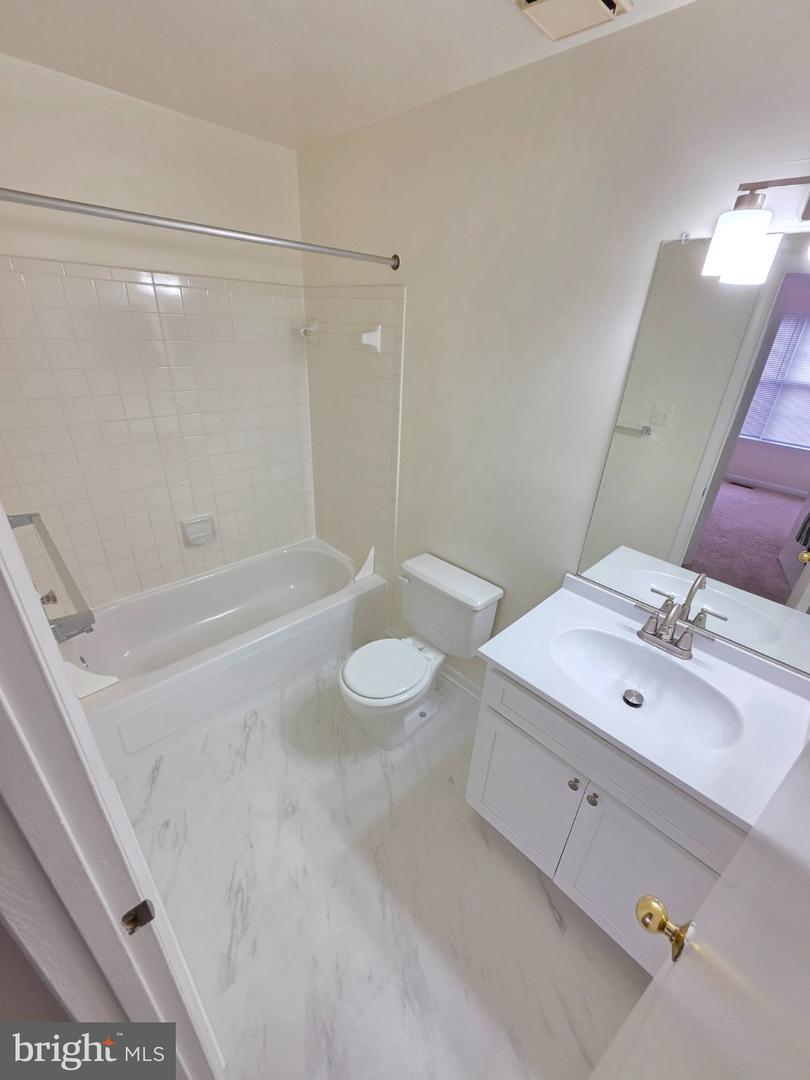 13906 Highstream Pl Property Photo 31