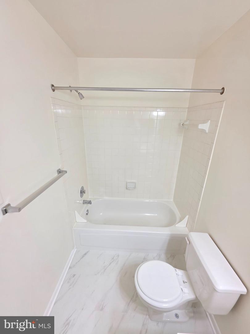 13906 Highstream Pl Property Photo 32