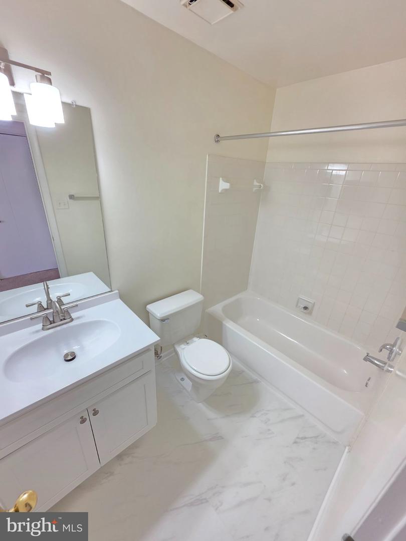 13906 Highstream Pl Property Photo 34