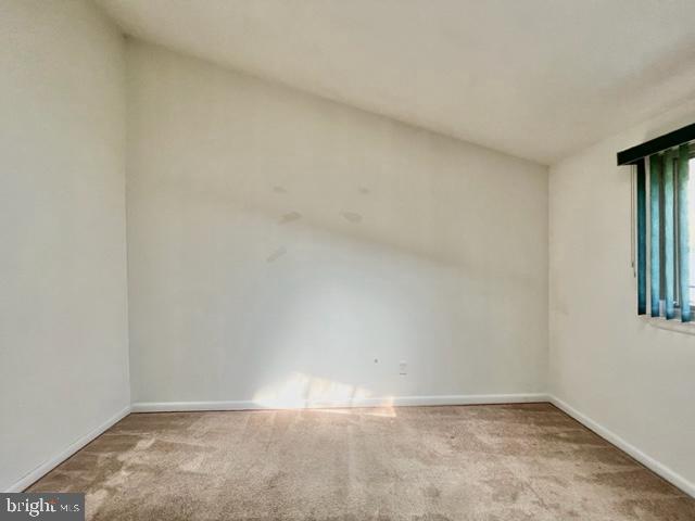 912 Hoyt St Property Photo 10