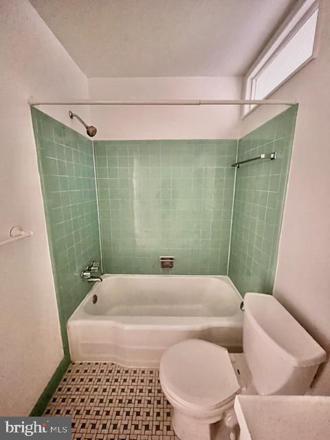 912 Hoyt St Property Photo 21