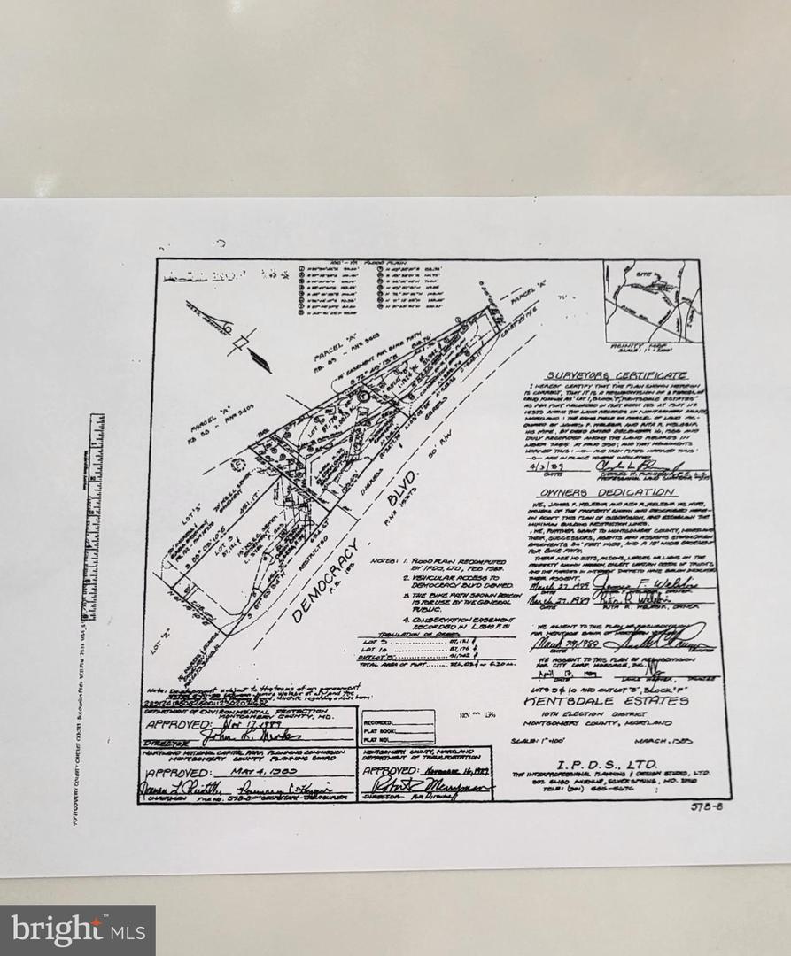 Democracy Blvd Property Photo 9